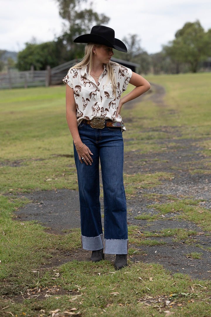 Stunner Stallion Short Sleeve