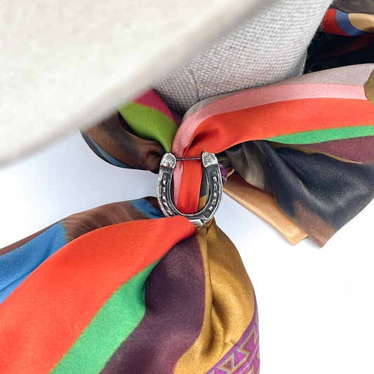 Fringe Slide - Horseshoe