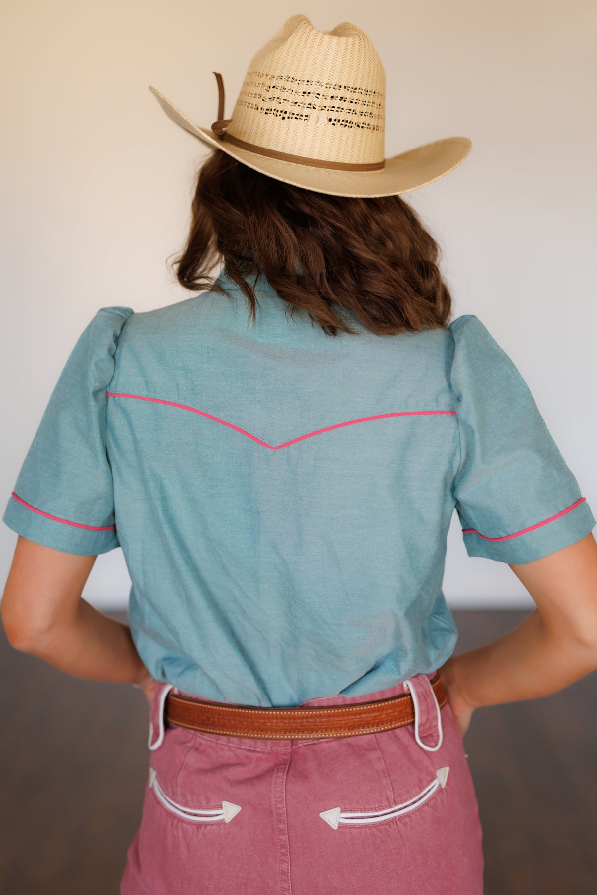Pink Rose Chambray Short Sleeve Pearl Snap