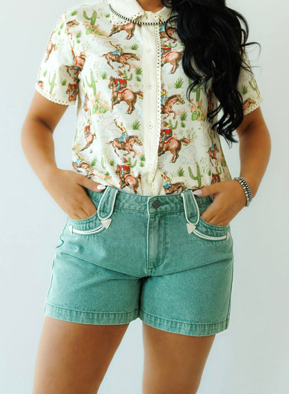 Howdy Hanny Smiley Shorts