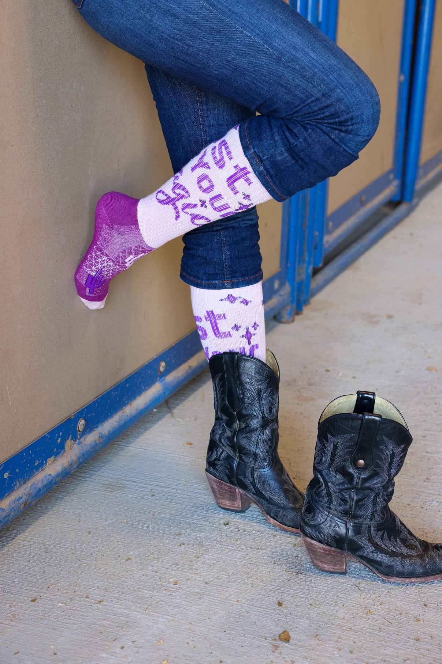 Lucky Chuck Trust your Magic Performance Socks